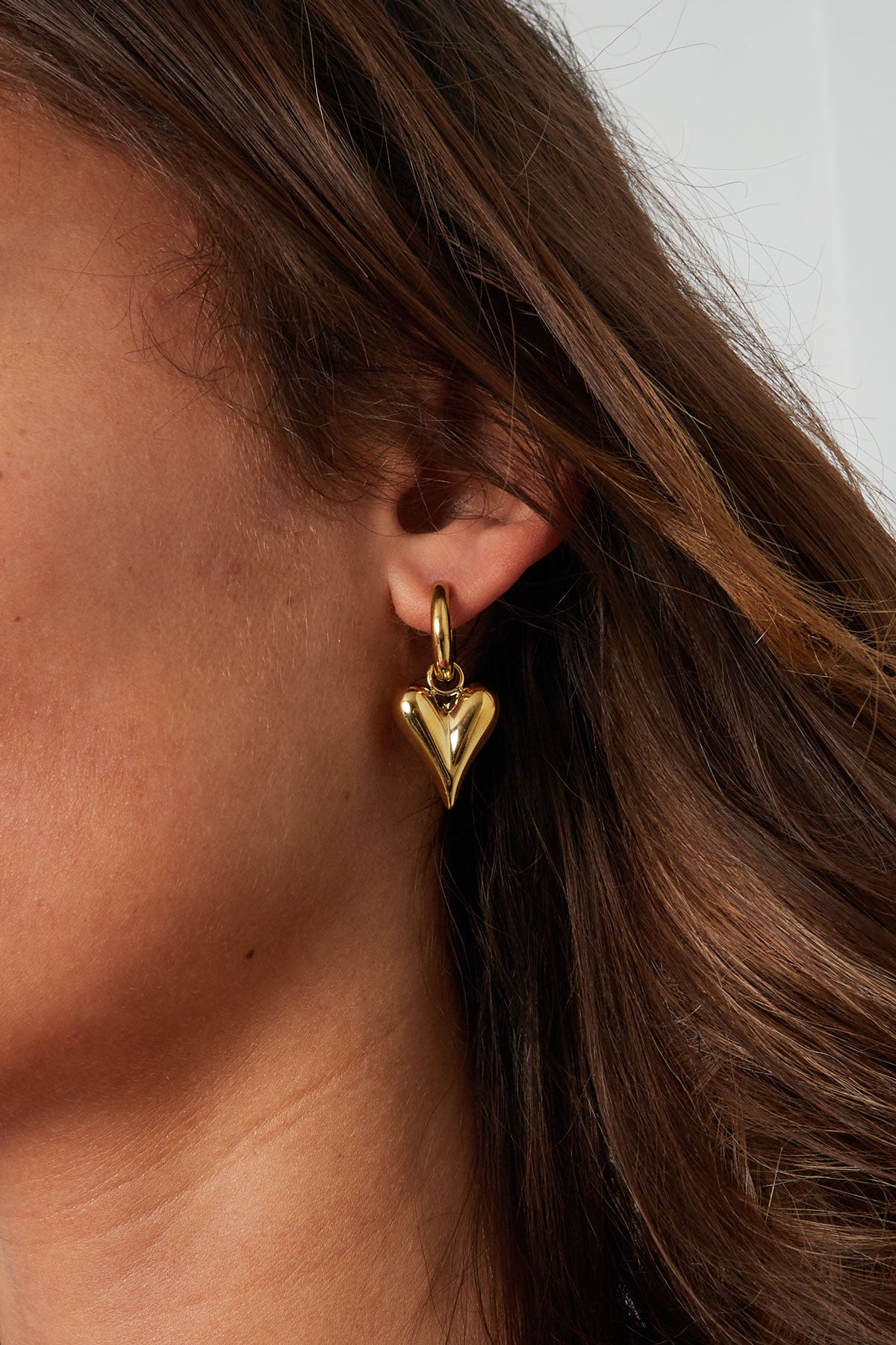 Earrings with heart pendants medium - Gold color