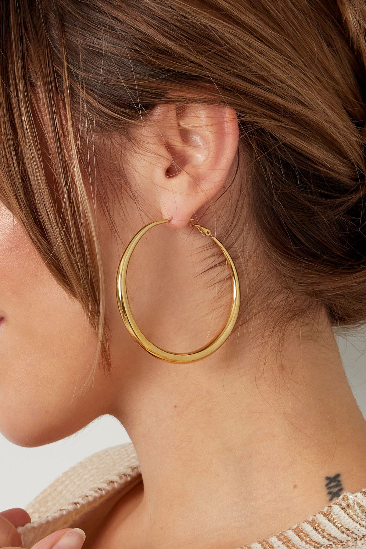 Basic oorbellen met uiteenloping - goud
