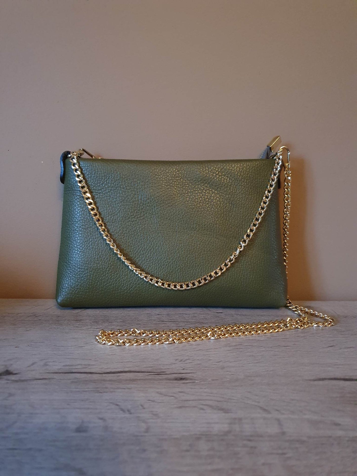 Simple green bag